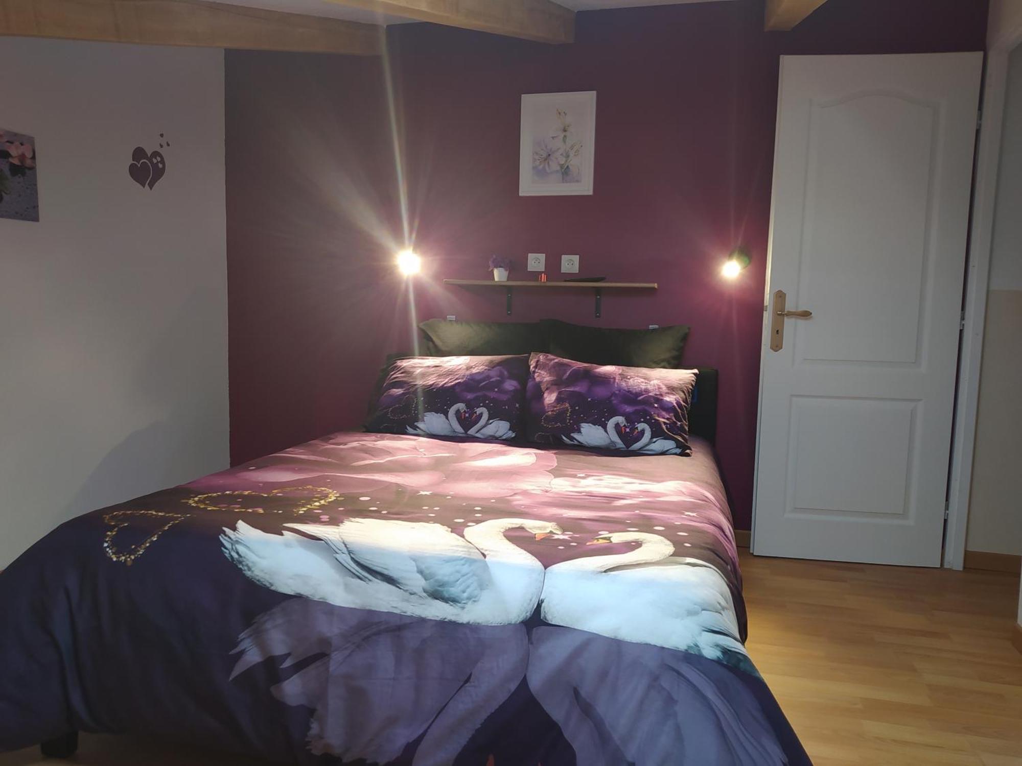 Studio Cosy Avec Terrasse Et Jacuzzi A Disposition De Mai A Aout Rians  Exterior foto