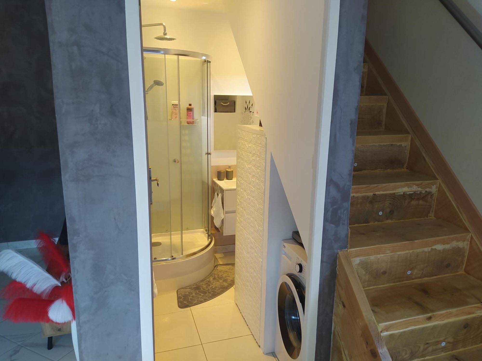 Studio Cosy Avec Terrasse Et Jacuzzi A Disposition De Mai A Aout Rians  Exterior foto